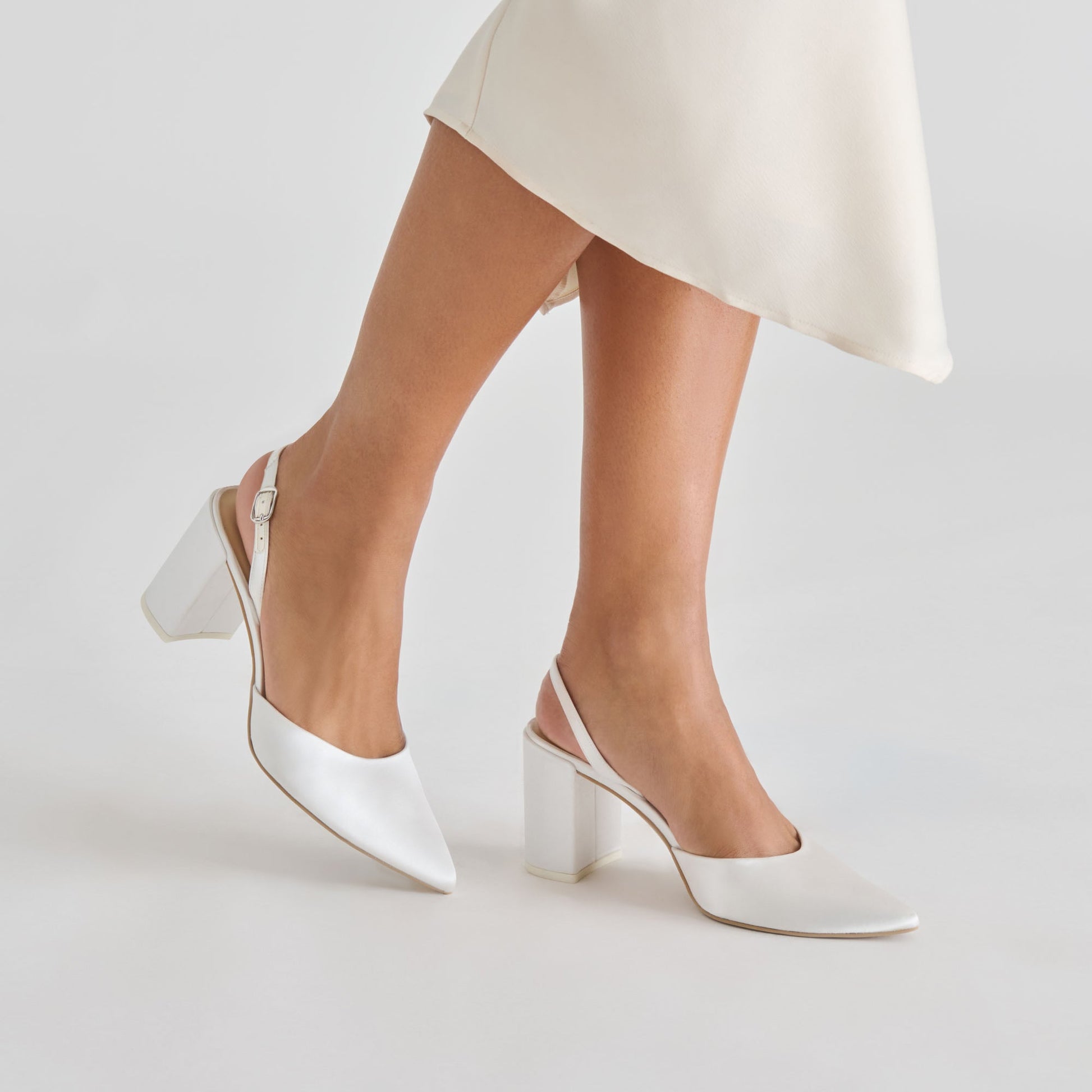 Carel True White Satin High Heels Dolce Vita Outlet
