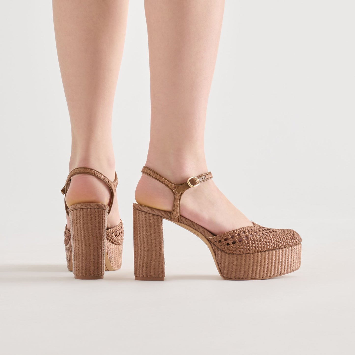 Gero Mid Brown Woven Raffia Heels Dolce Vita Outlet