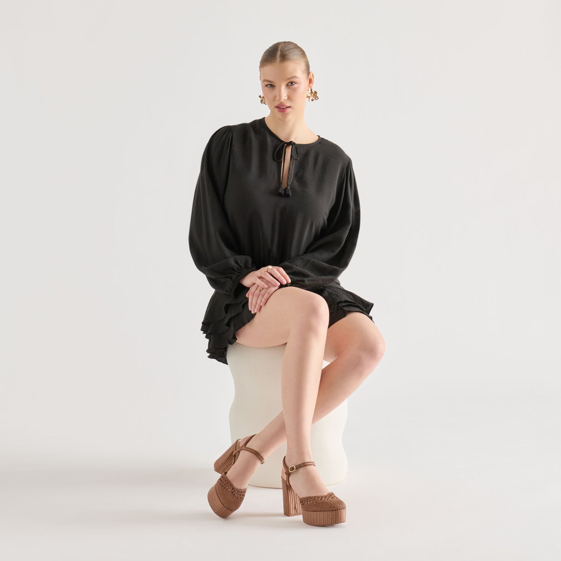 Gero Mid Brown Woven Raffia Heels Dolce Vita Outlet