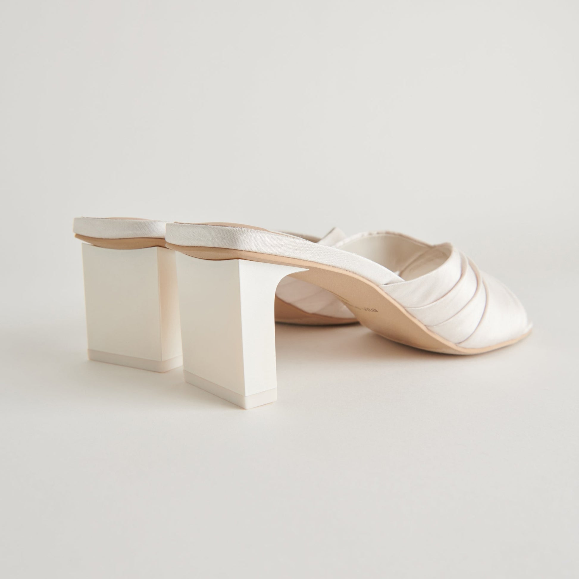 CARLAN HEELS OFF WHITE SILK
 – Dolce Vita Dolce Vita For sale