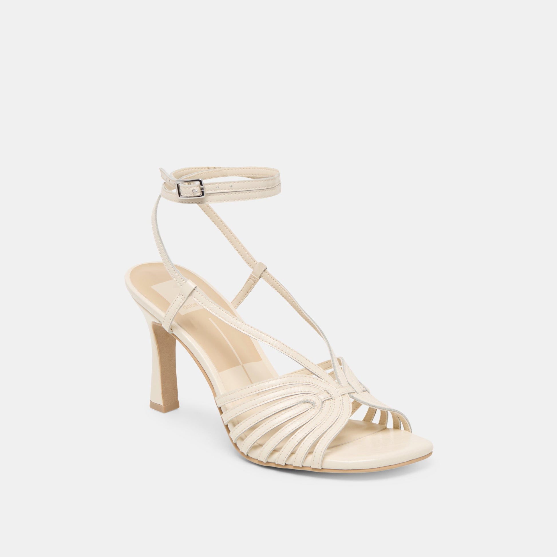 Nivana Off White Crinkle Patent Heels Dolce Vita us