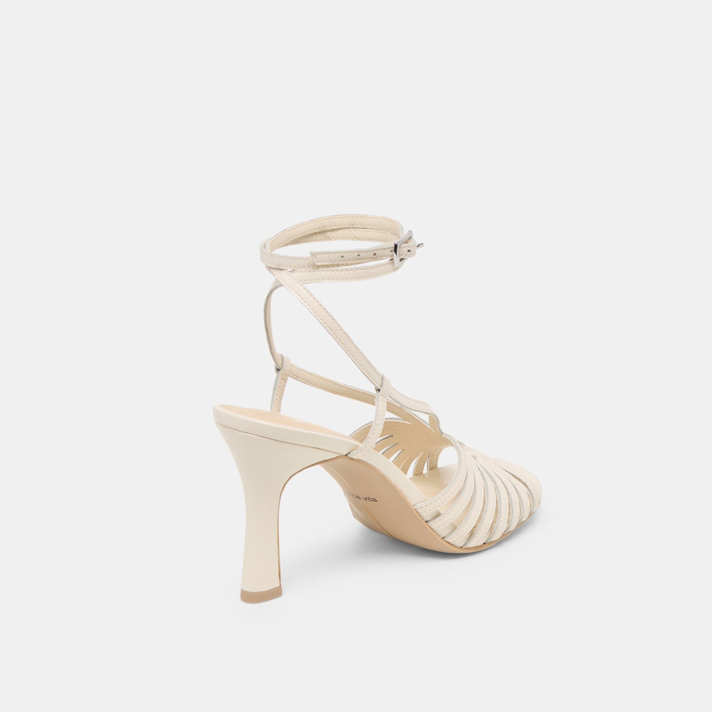 Nivana Off White Crinkle Patent Heels Dolce Vita us