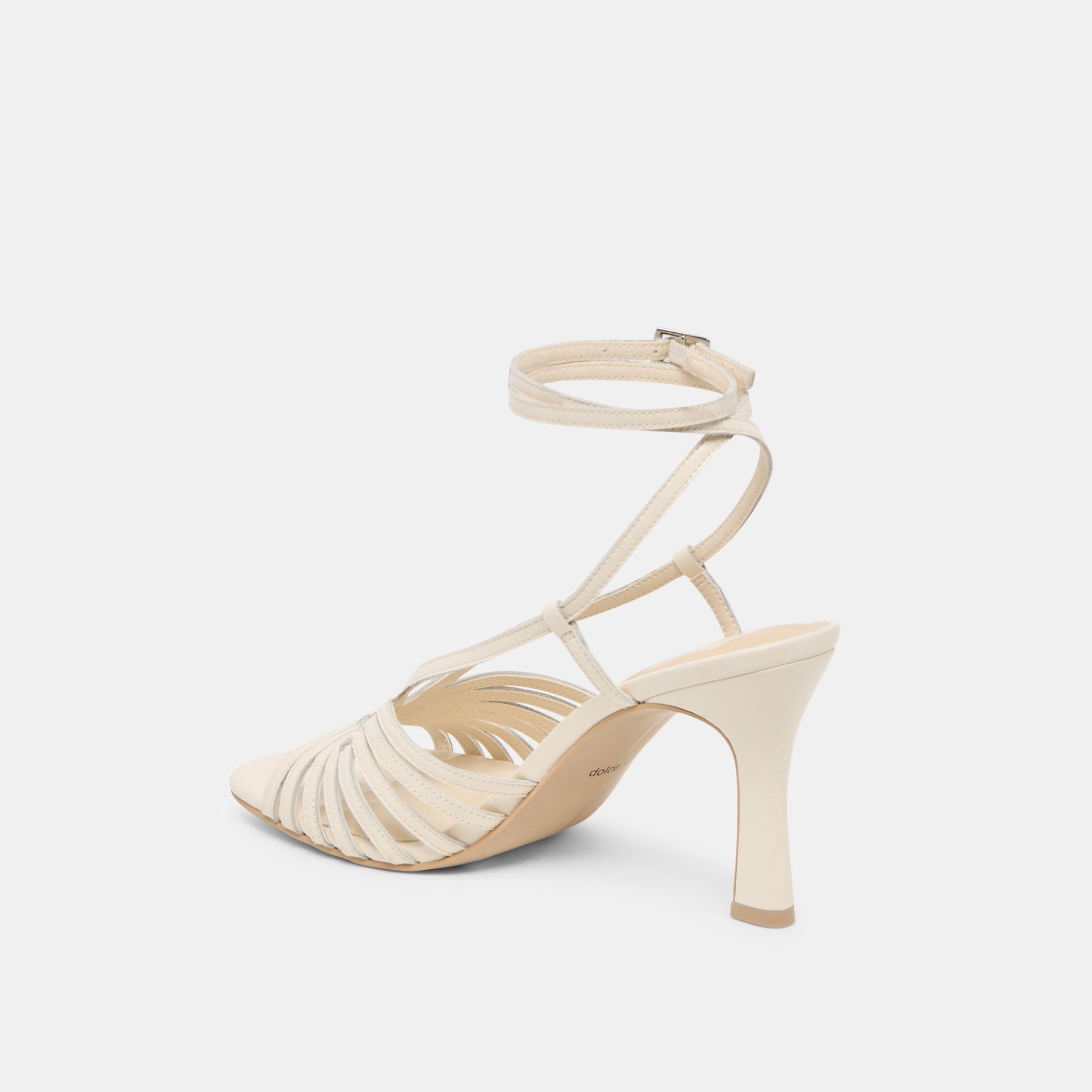 Nivana Off White Crinkle Patent Heels Dolce Vita us