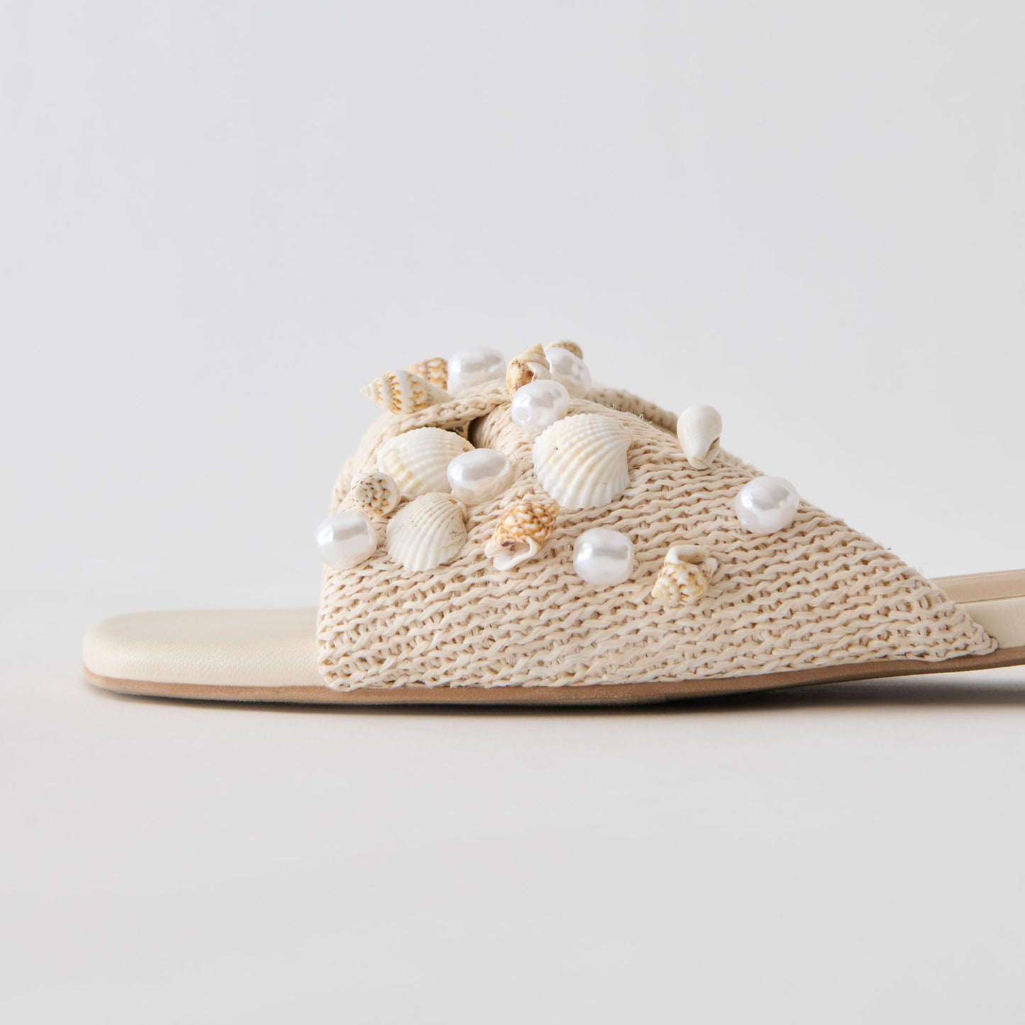 Lizza Oatmeal Beaded Raffia Sandals Dolce Vita For sale