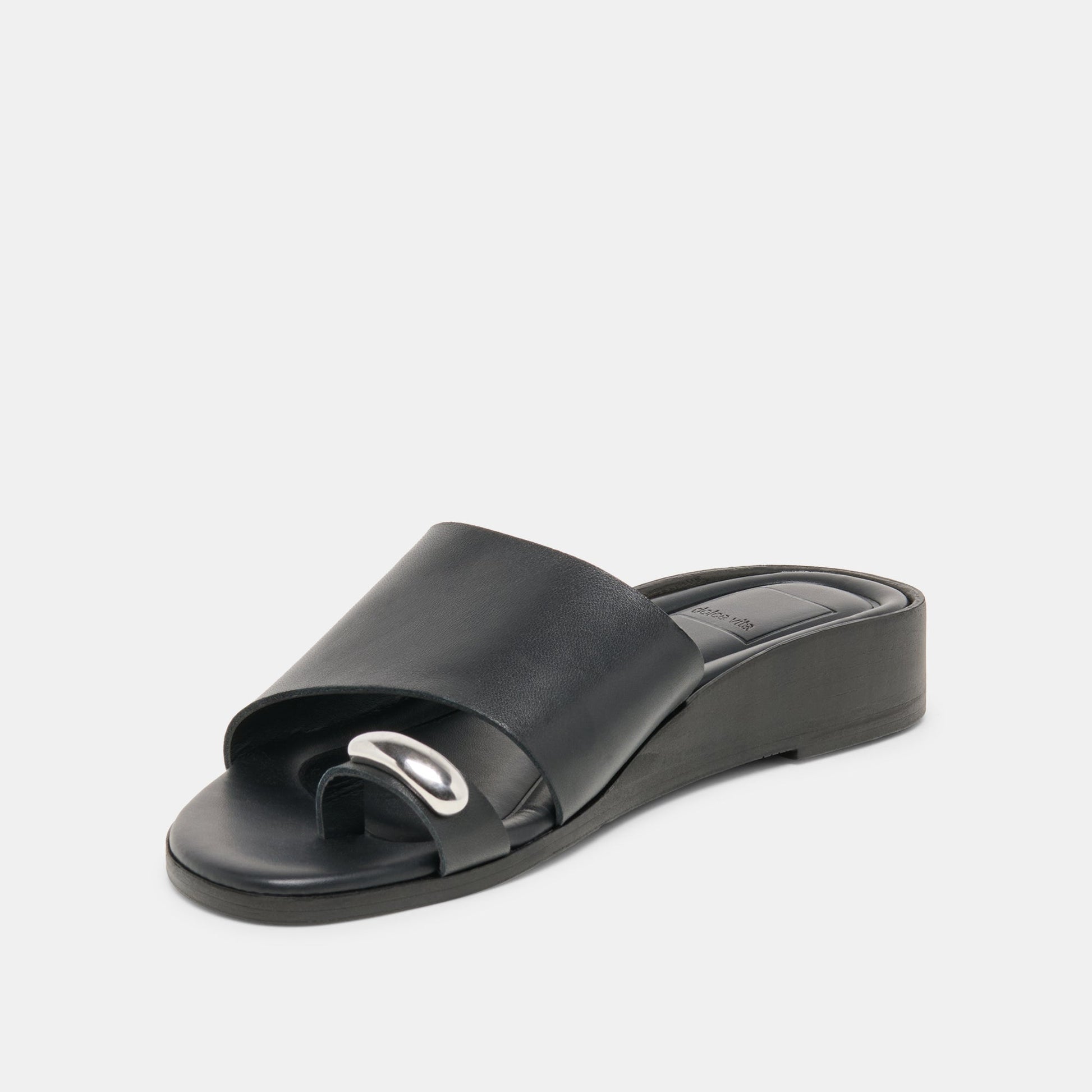 MOXY Black Leather Metal Detail Open-Toe Sandals Dolce Vita For sale