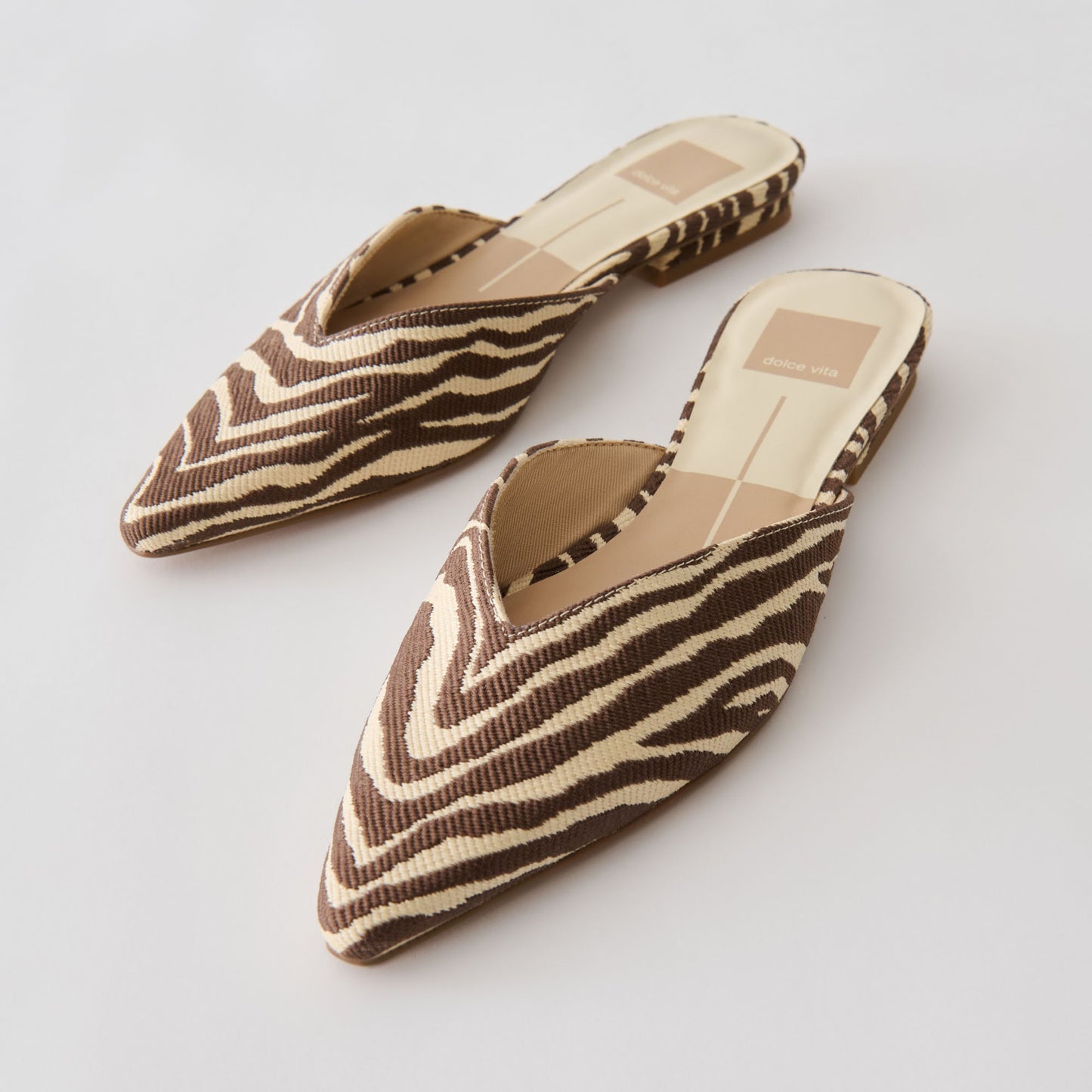 Elm Beige Zebra Raffia Flats Dolce Vita Discount