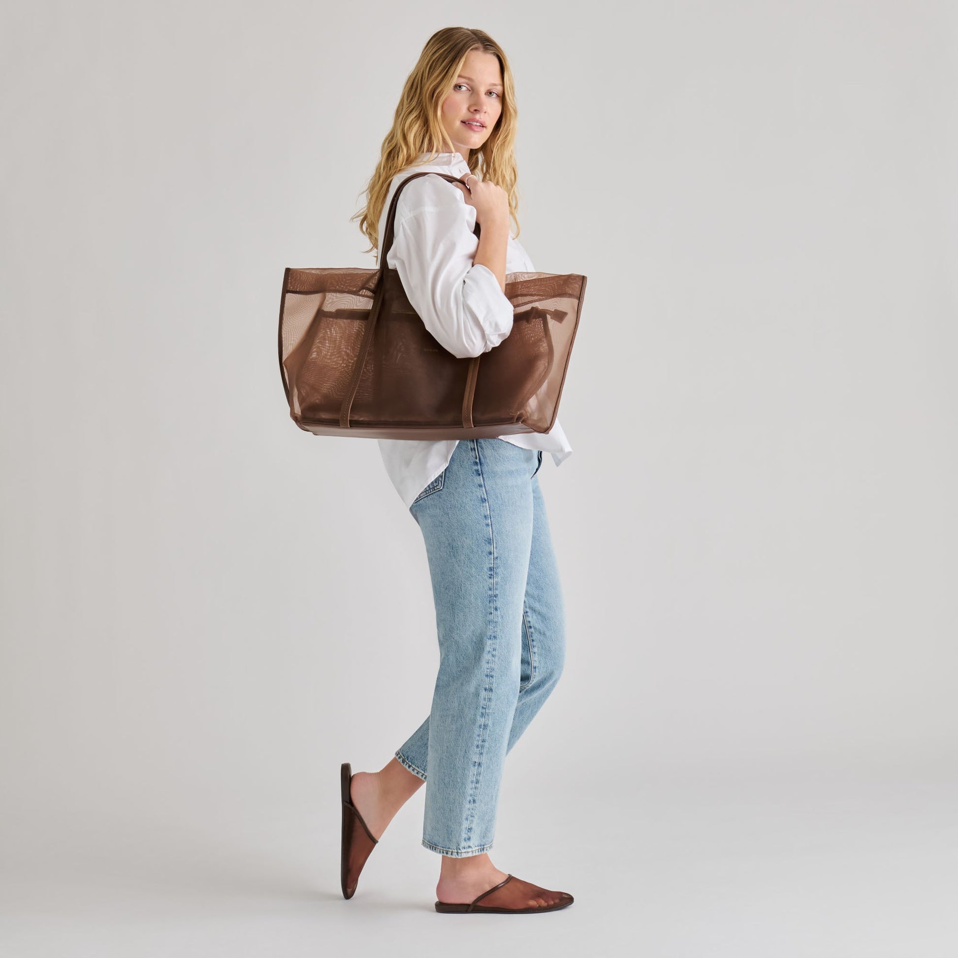 Geni Chocolate Mesh Flats Dolce Vita Online