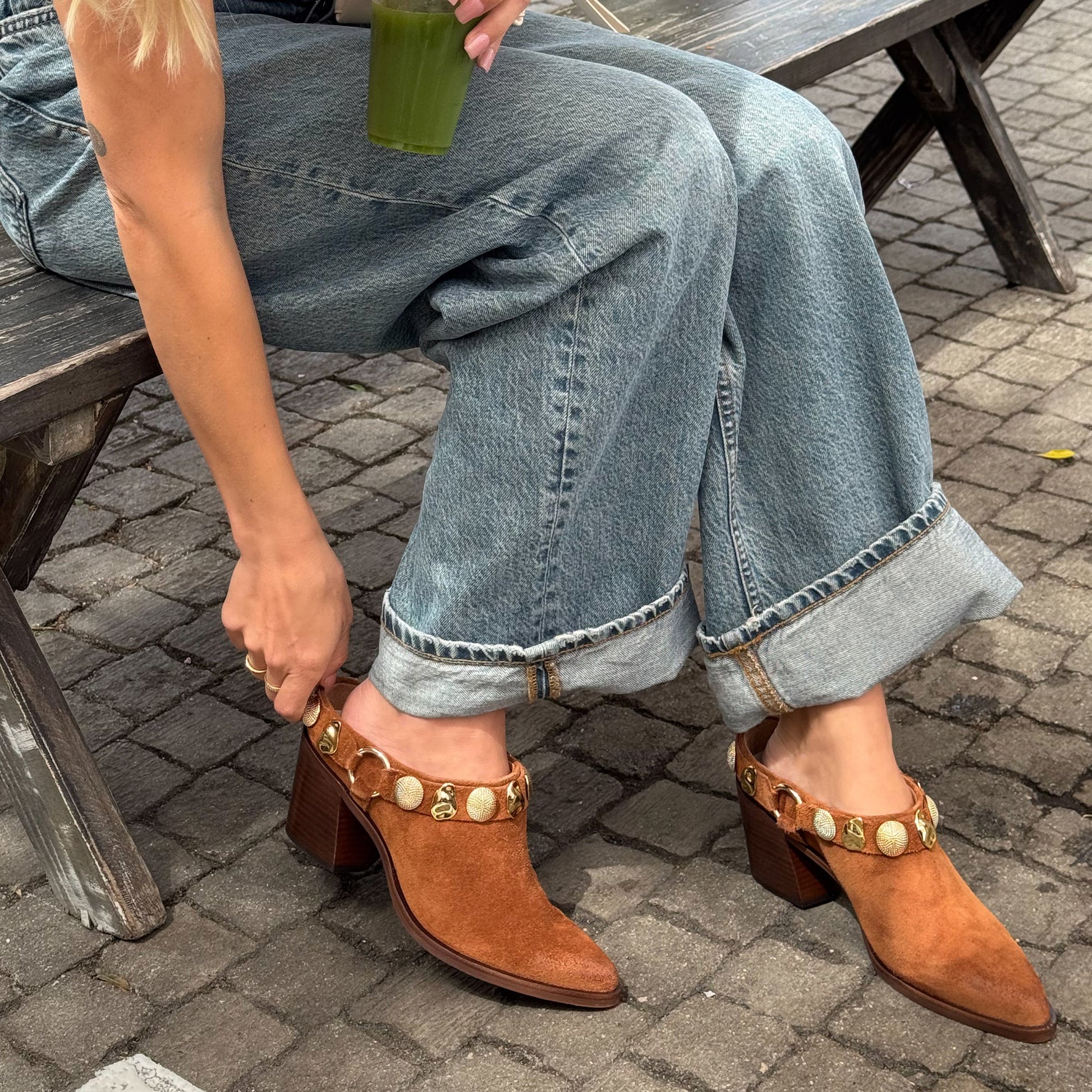 Kanyon Brown Suede Heels Dolce Vita us