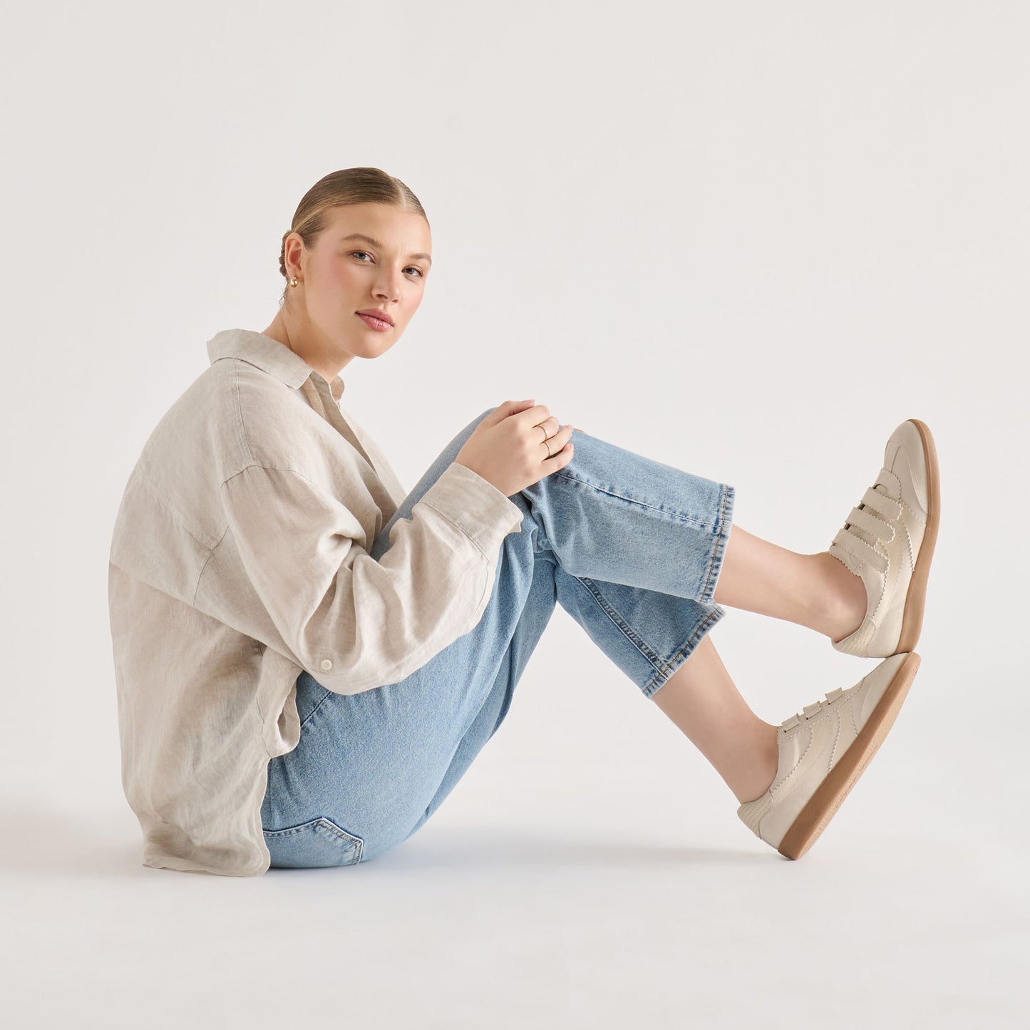 Merit Velcro Ivory Leather Sneakers Dolce Vita Outlet