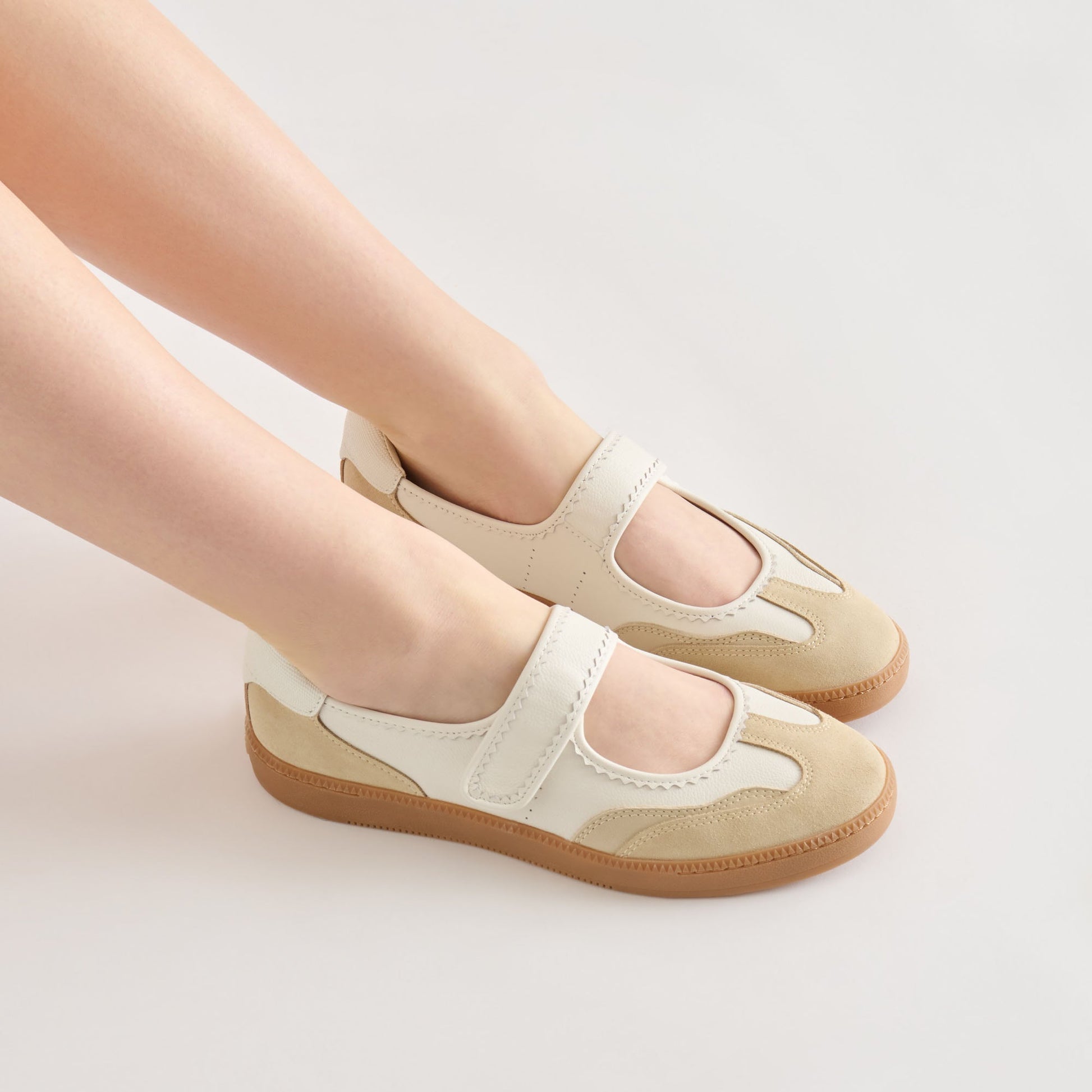 Nanet Ivory Multi Leather Sneakers Dolce Vita Outlet