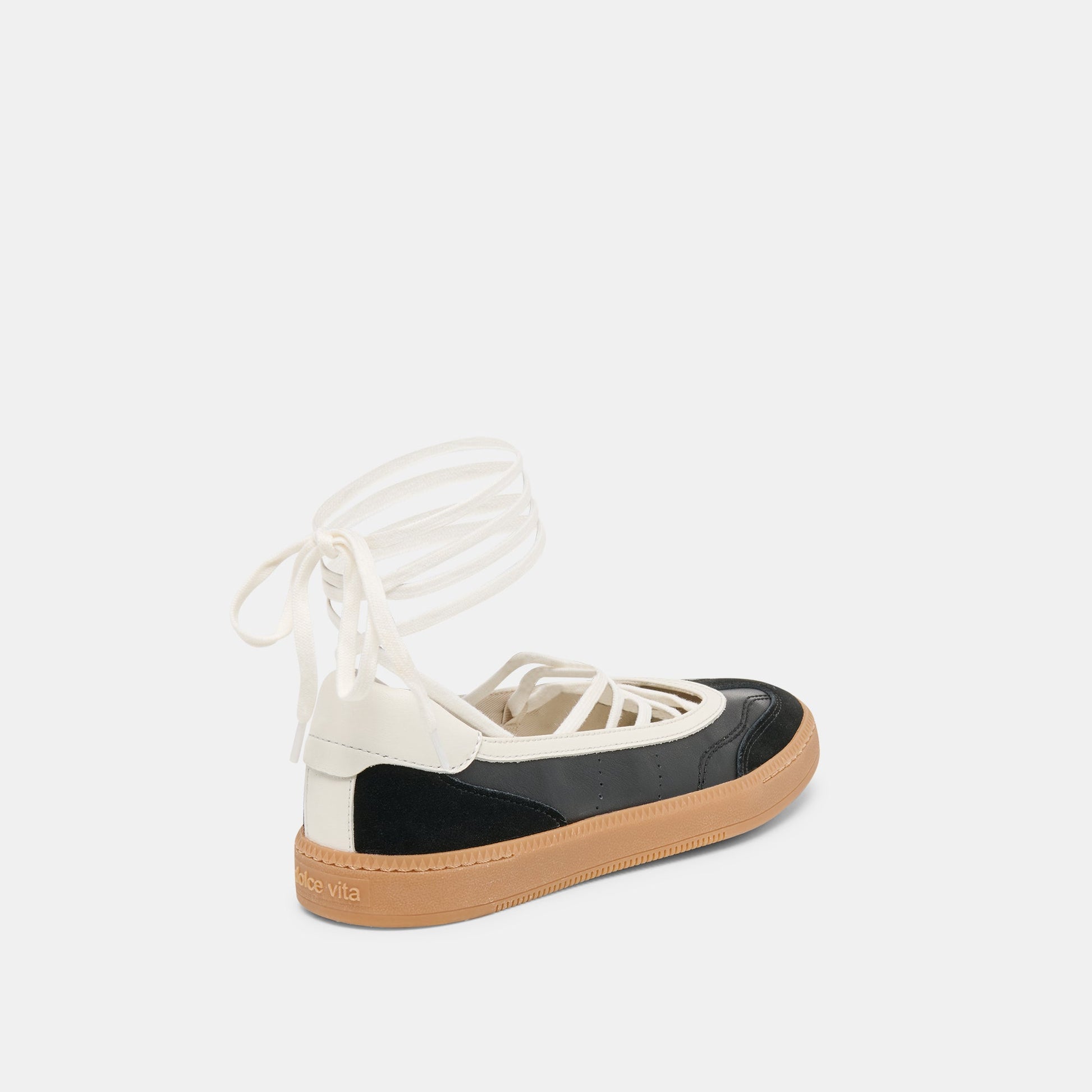 Nyomie Black Leather Sneakers Dolce Vita Outlet