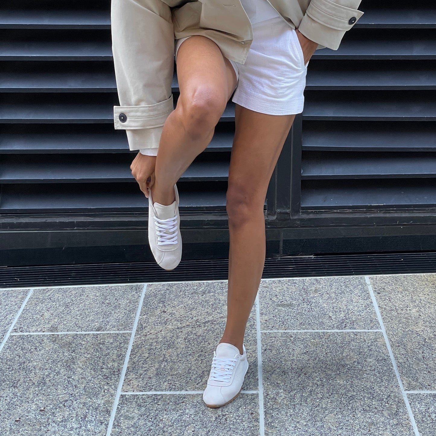 Serina Ivory Suede Sneakers Dolce Vita Discount