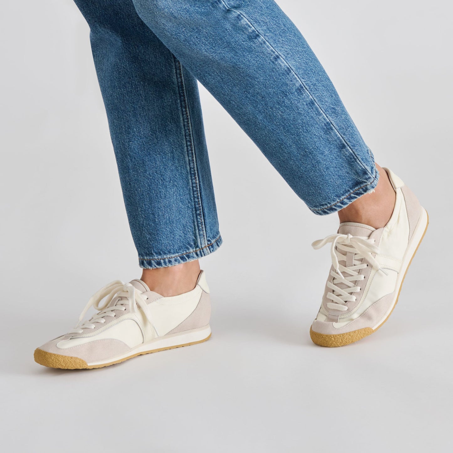 Sariya White Nylon Sneakers Dolce Vita us