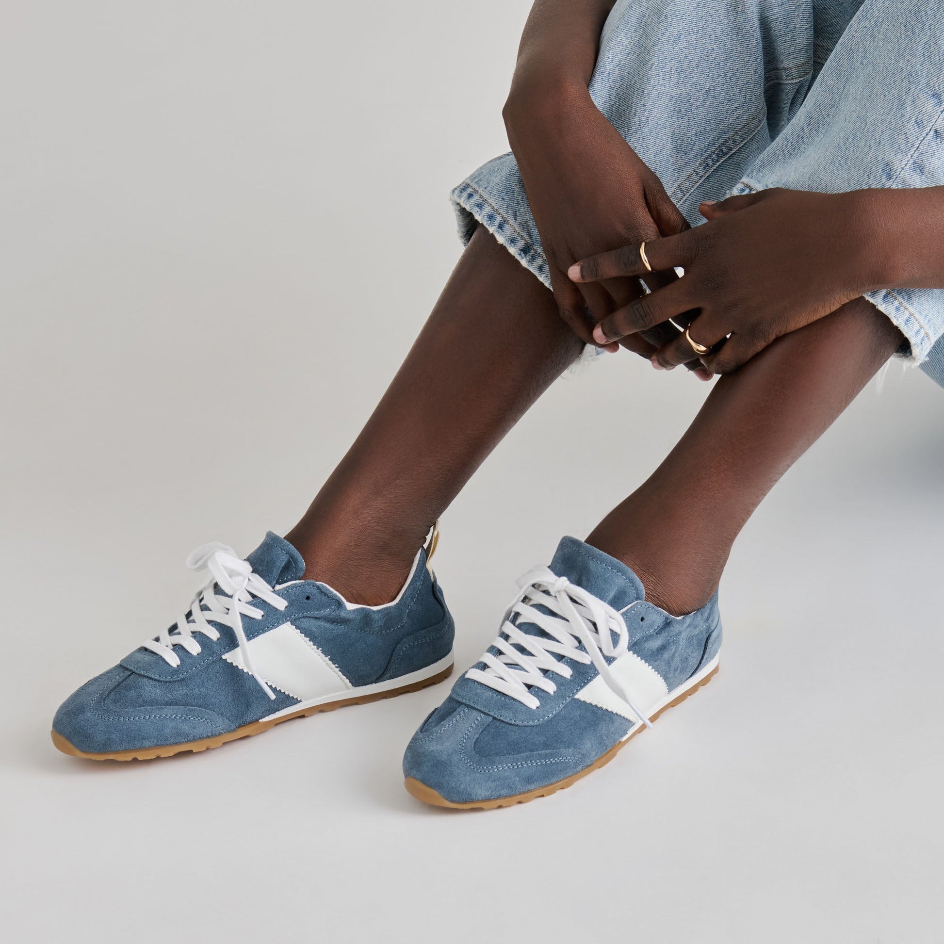 Shyla Blue Suede Sneakers Dolce Vita Outlet
