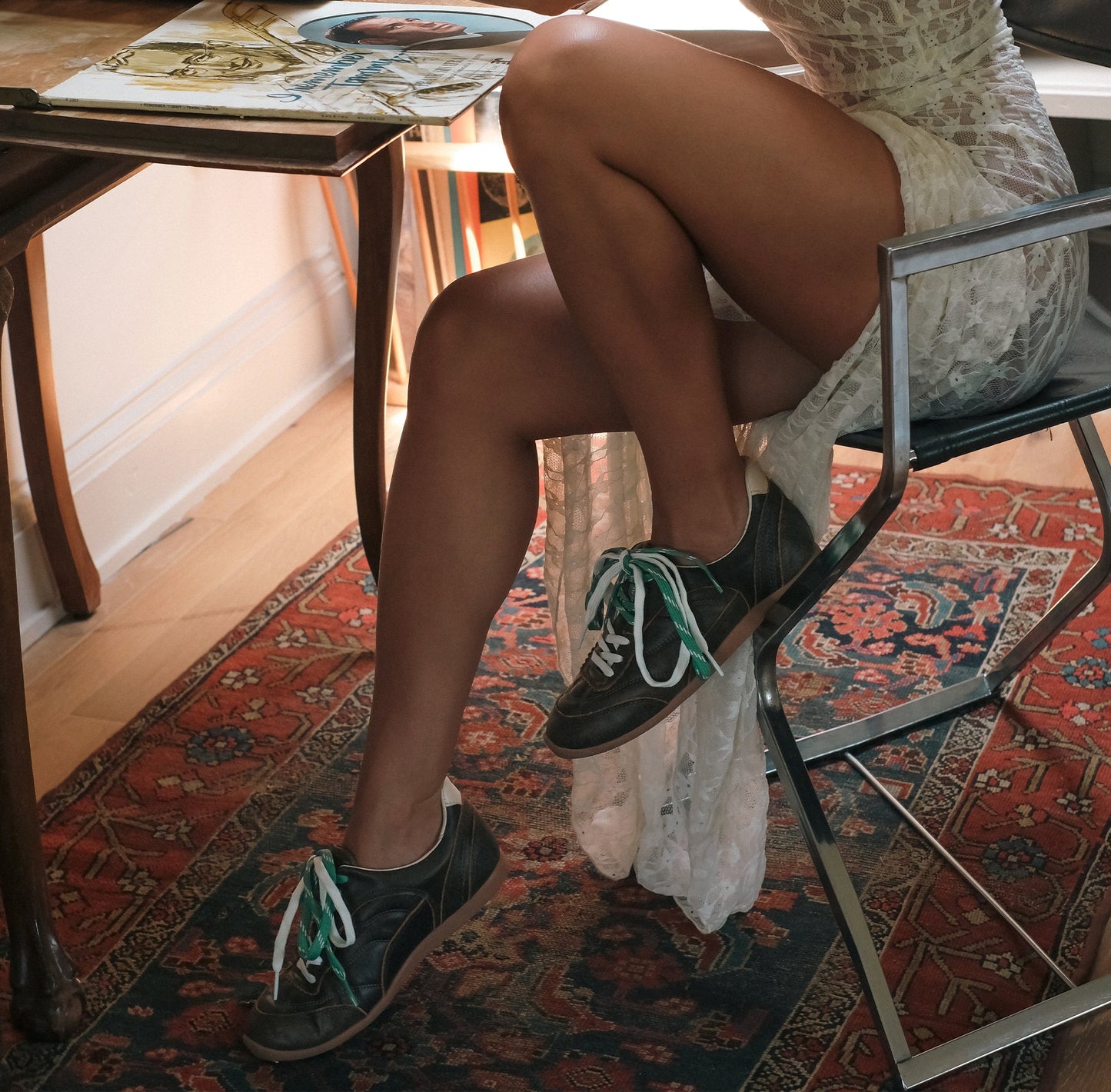 Laini Brown Distressed Leather Sneakers Dolce Vita us