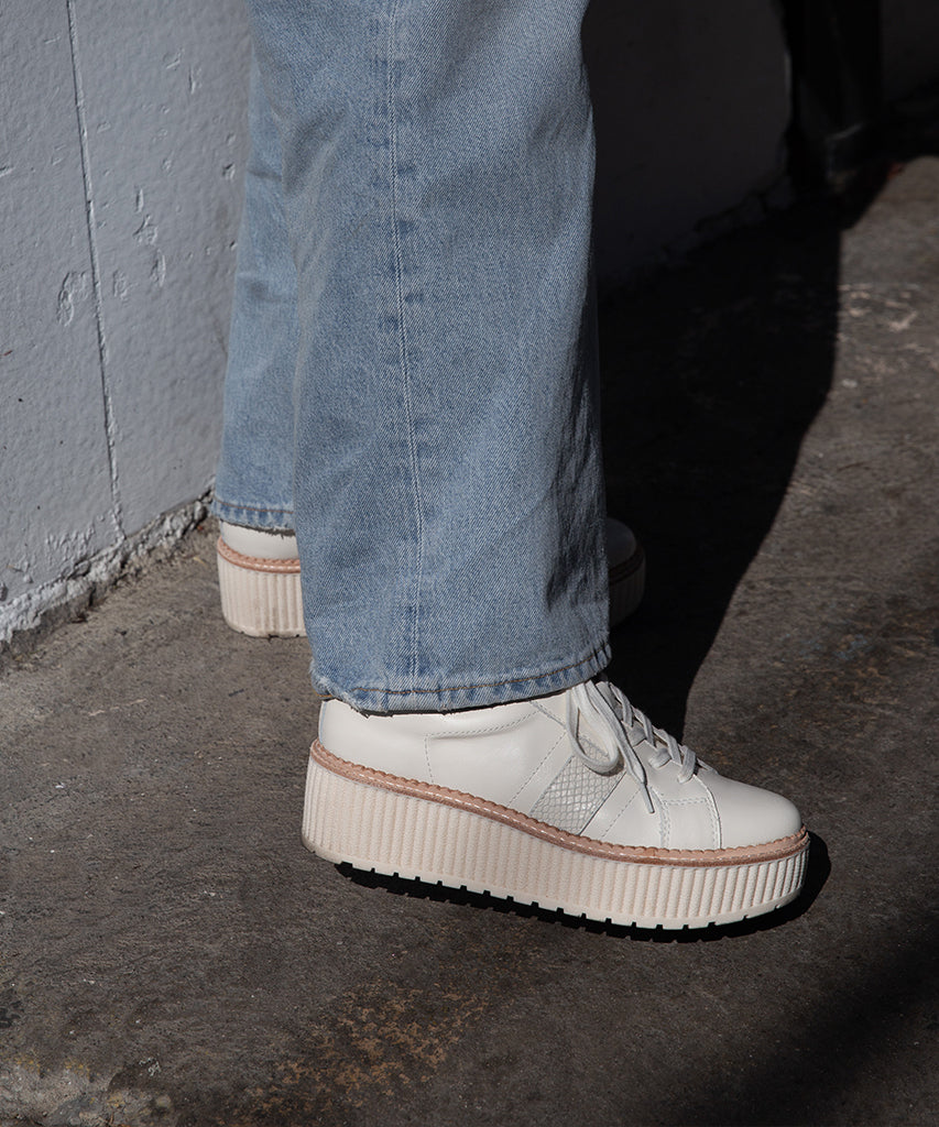 TIGER SNEAKERS WHITE LEATHER
 – Dolce Vita Dolce Vita Sale