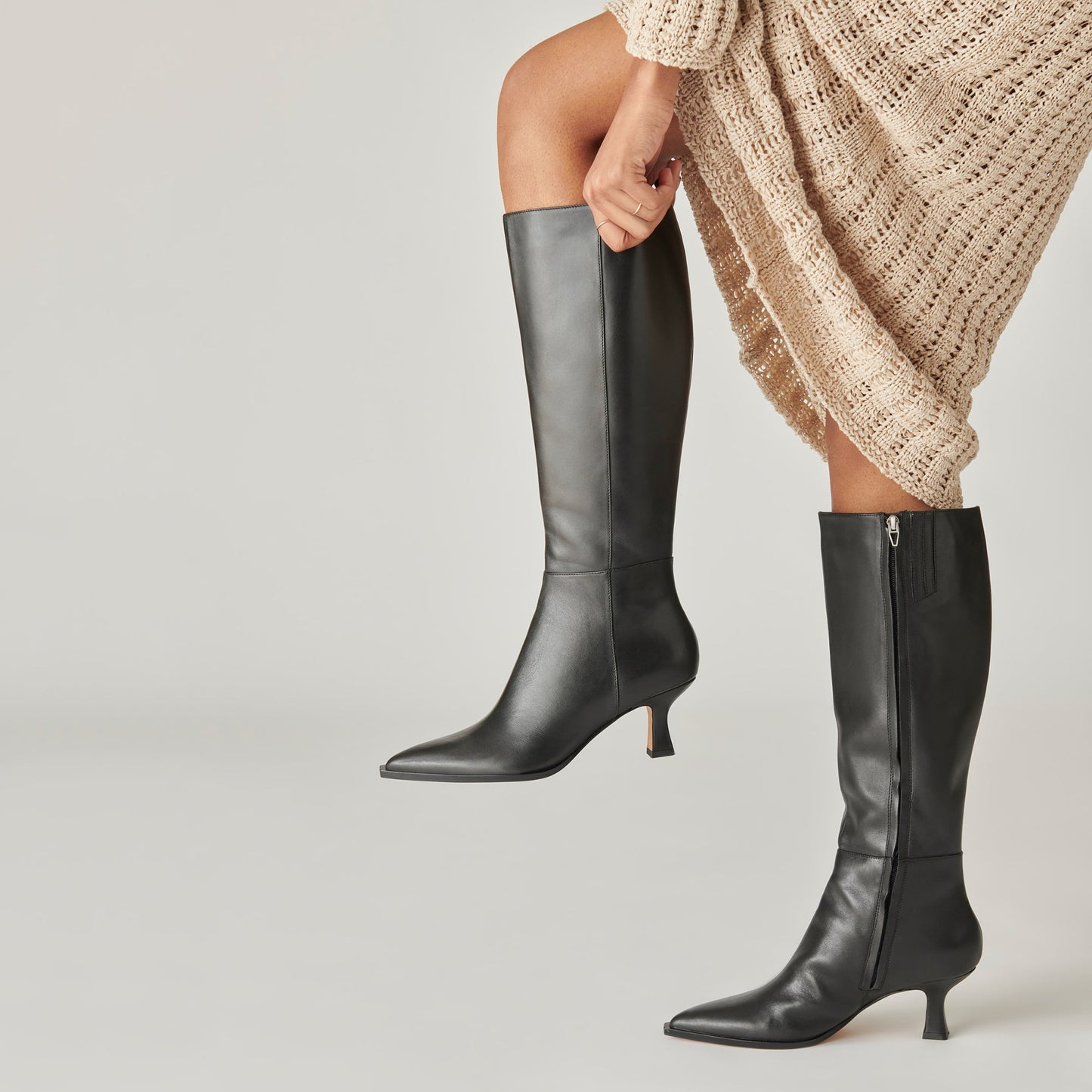 Auggie Black Leather Boots Dolce Vita On sale