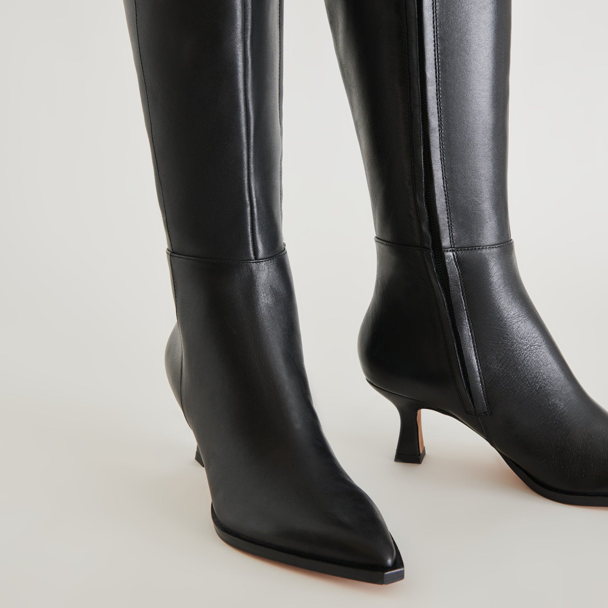 Auggie Black Leather Boots Dolce Vita On sale