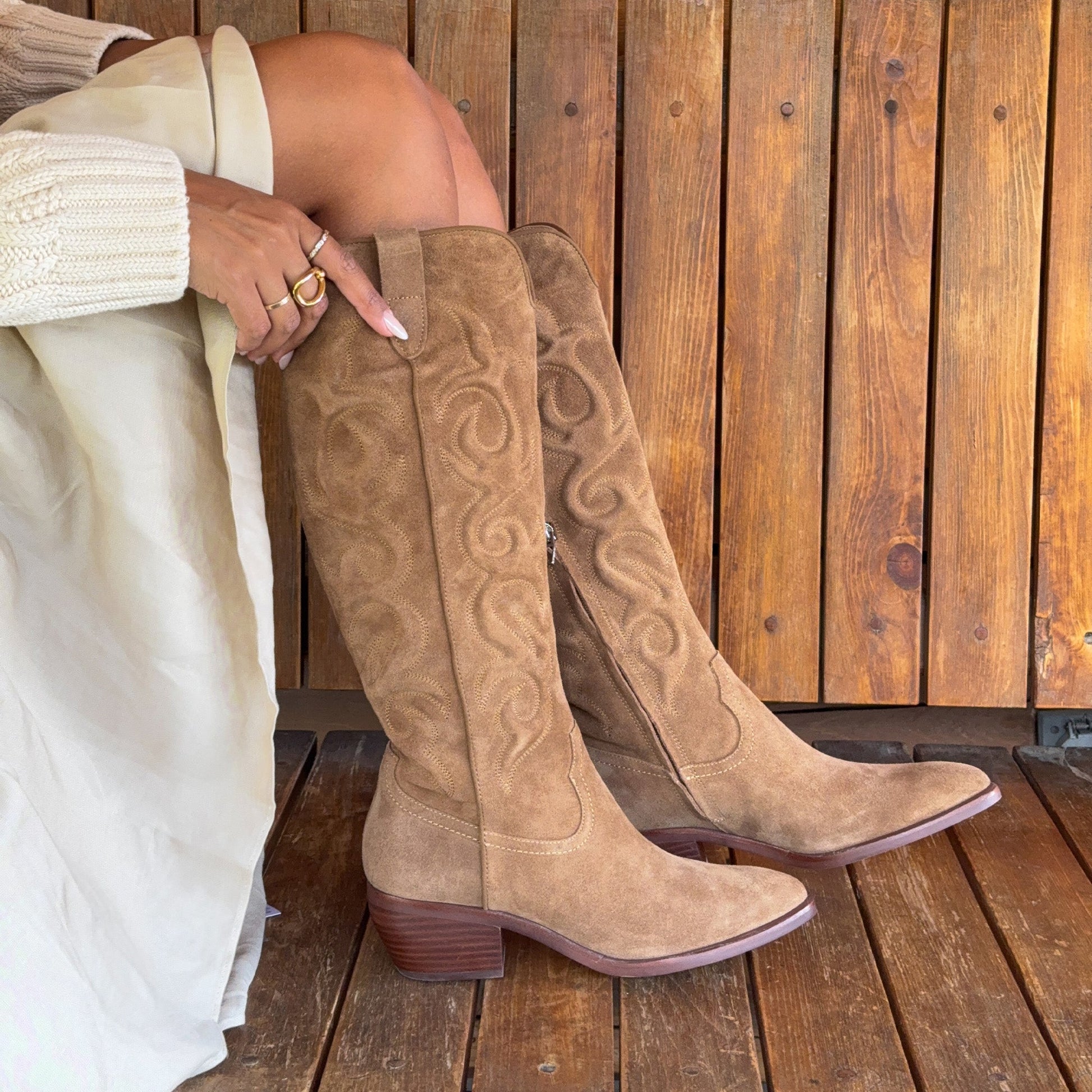 Mirla Lt Brown Suede Boots Dolce Vita us