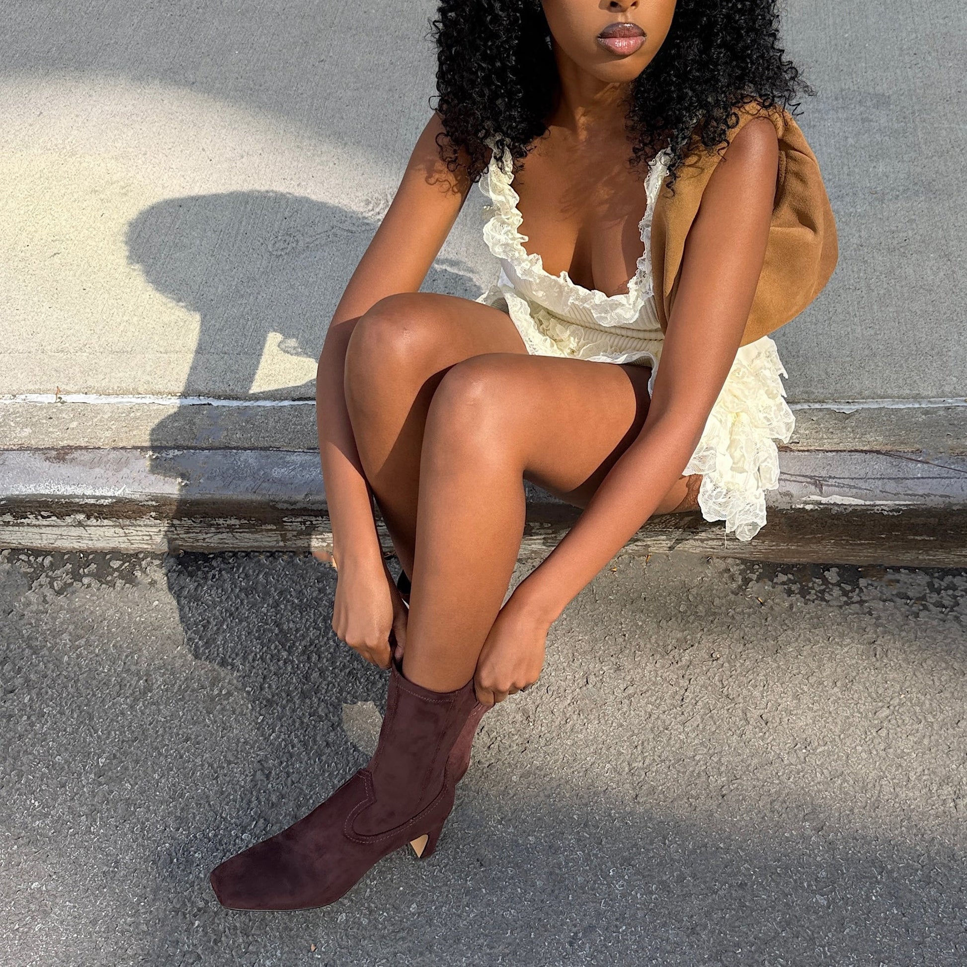 Roan Mahogany Stella Suede Boots Dolce Vita On sale