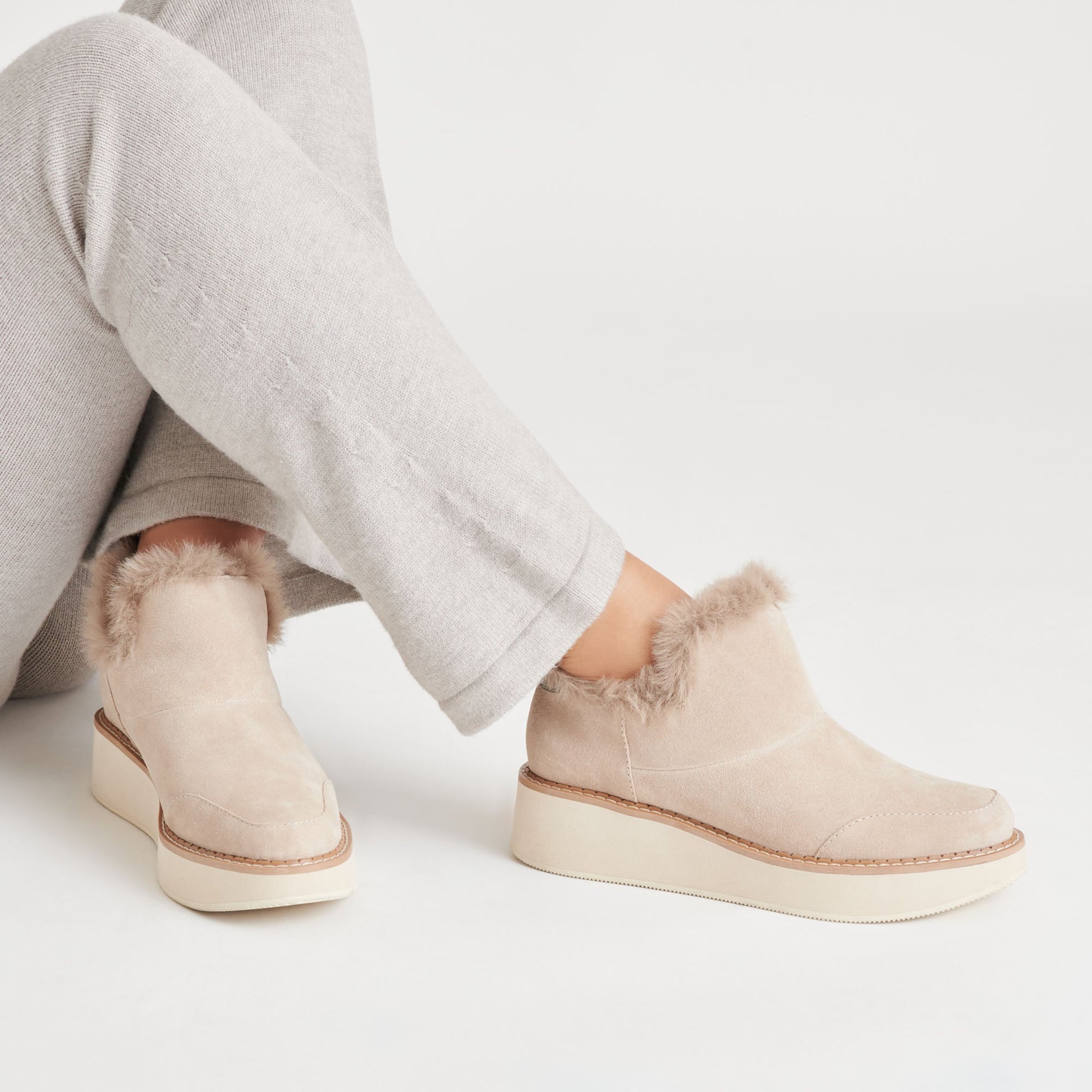 ARDY PLUSH H2O BOOTIES TAUPE SUEDE
 – Dolce Vita Dolce Vita Discount