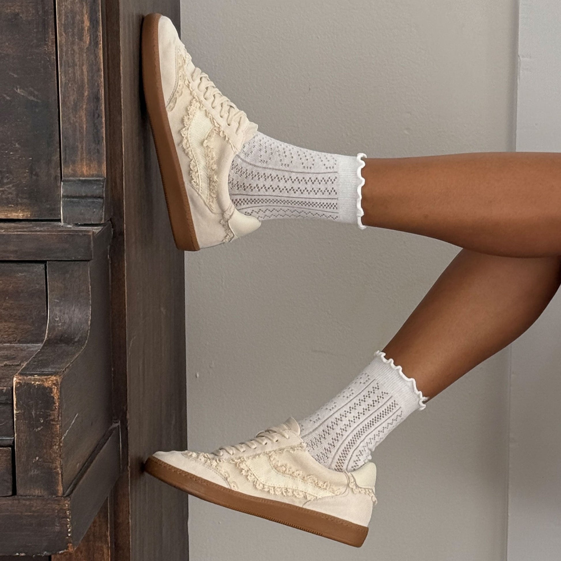 Notice Lace Ivory Suede Sneakers Dolce Vita Online