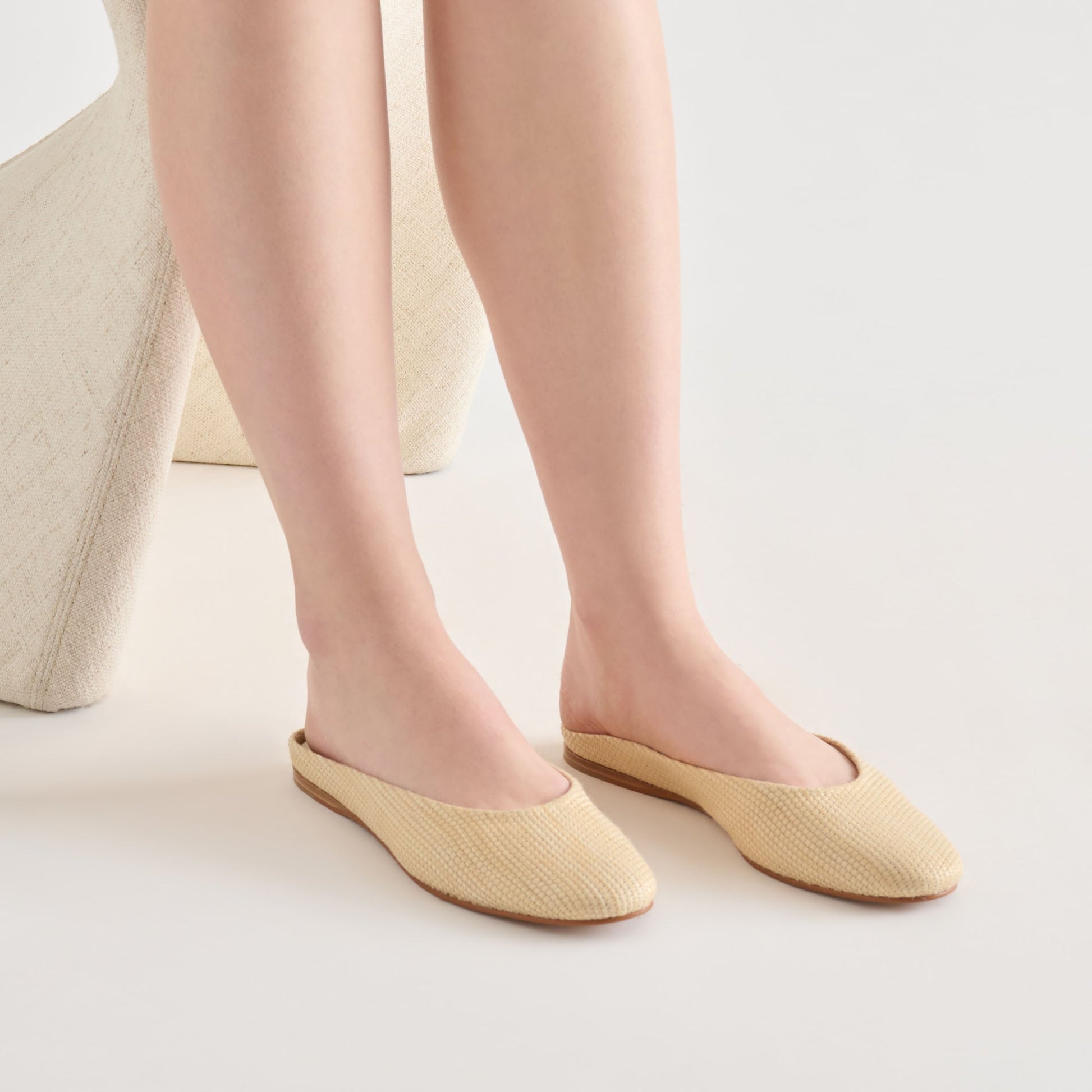 Eila Lt Natural Raffia Flats Dolce Vita us