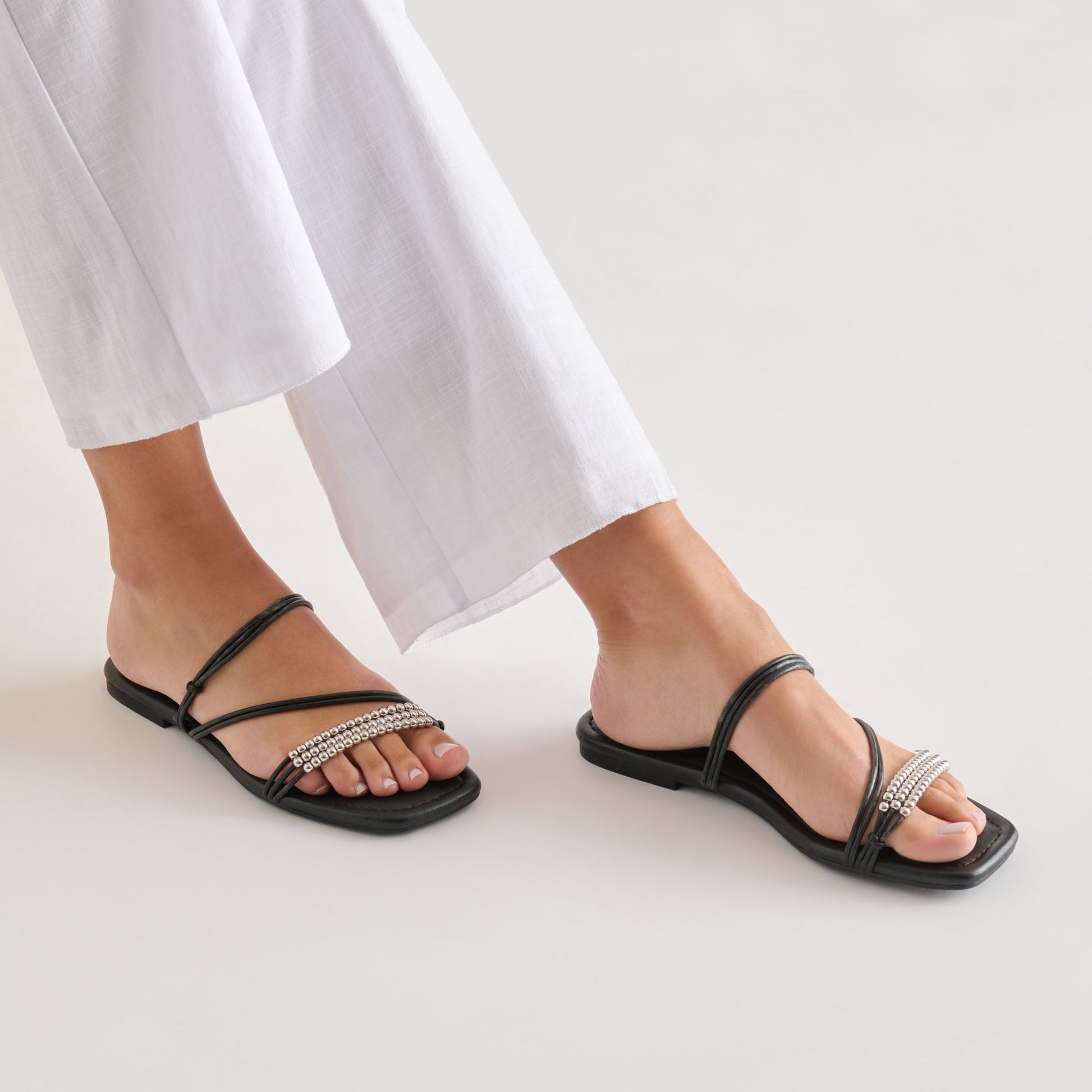 LYNDEE BEAD Black Stella Strappy Open-Toe Sandals Dolce Vita Outlet