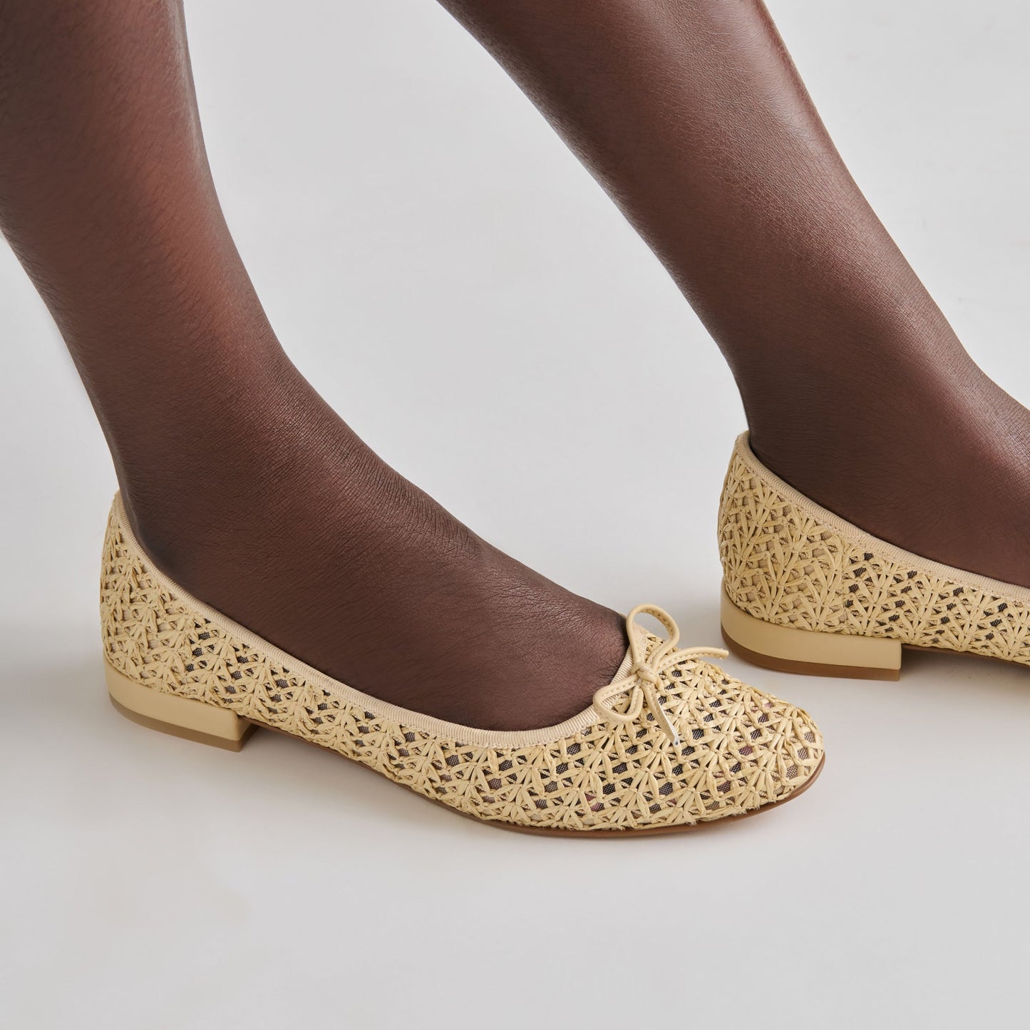 Ulicia Lt Natural Cross Hatch Raffia Ballet Flats Dolce Vita Outlet