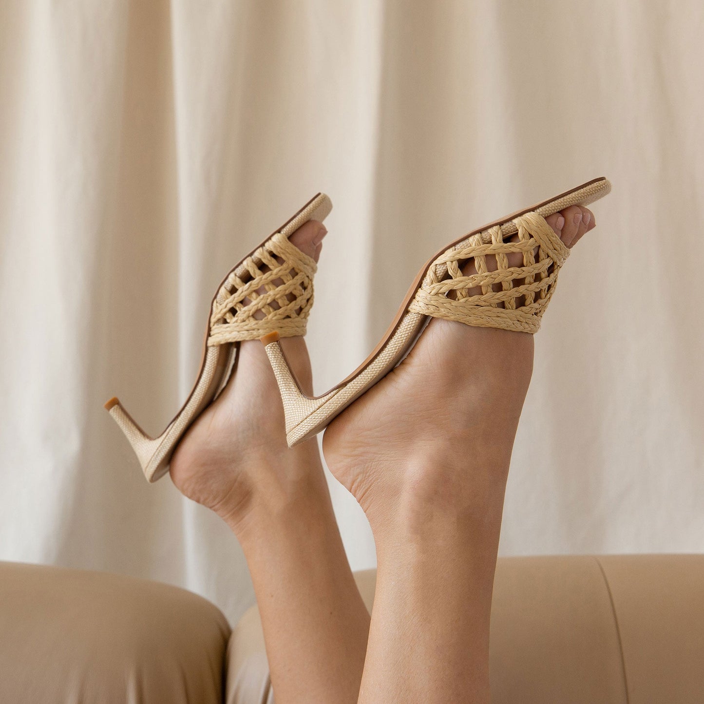 Bowen Lt Natural Raffia Heels Dolce Vita For sale