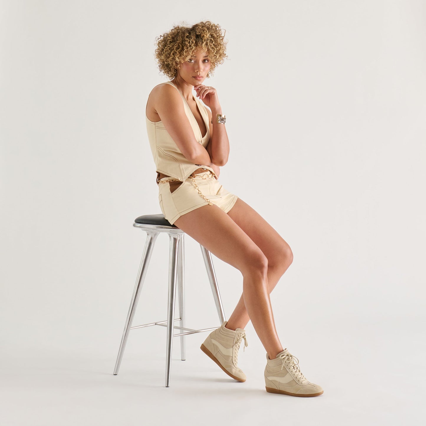 Issac Oatmeal Suede Sneakers Dolce Vita On sale