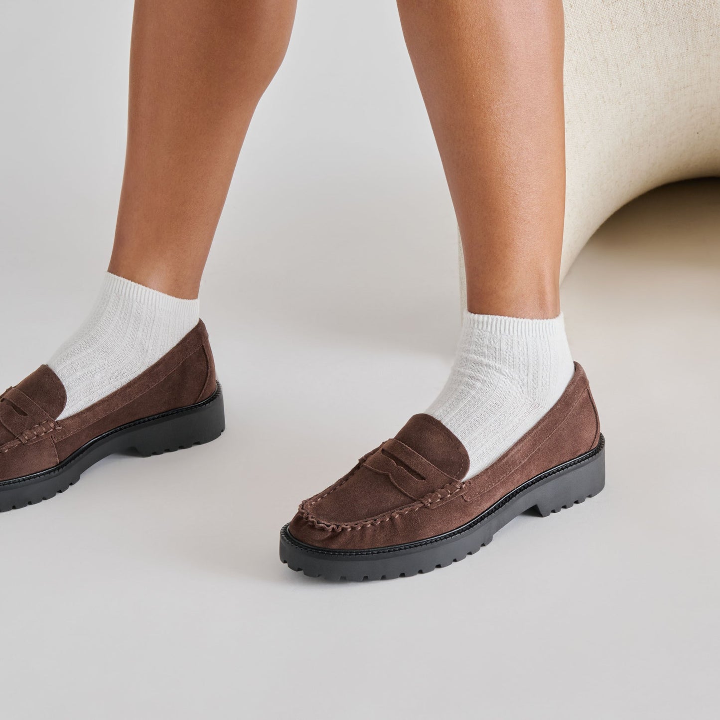 Merek Dk Brown Suede Loafers Dolce Vita On sale