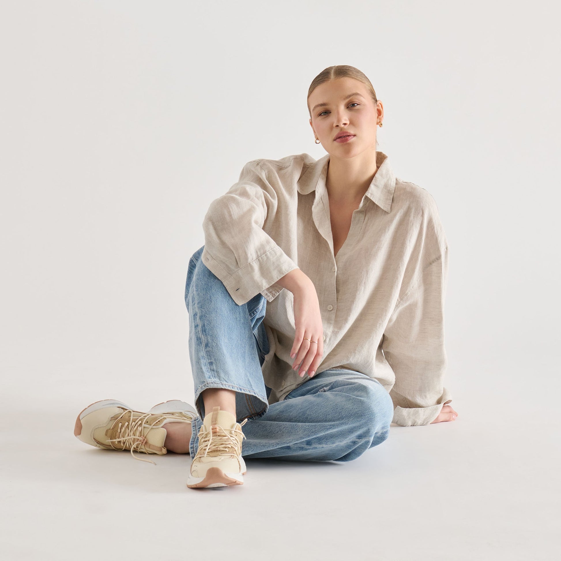 Selmar Off White Leather Sneakers Dolce Vita Sale