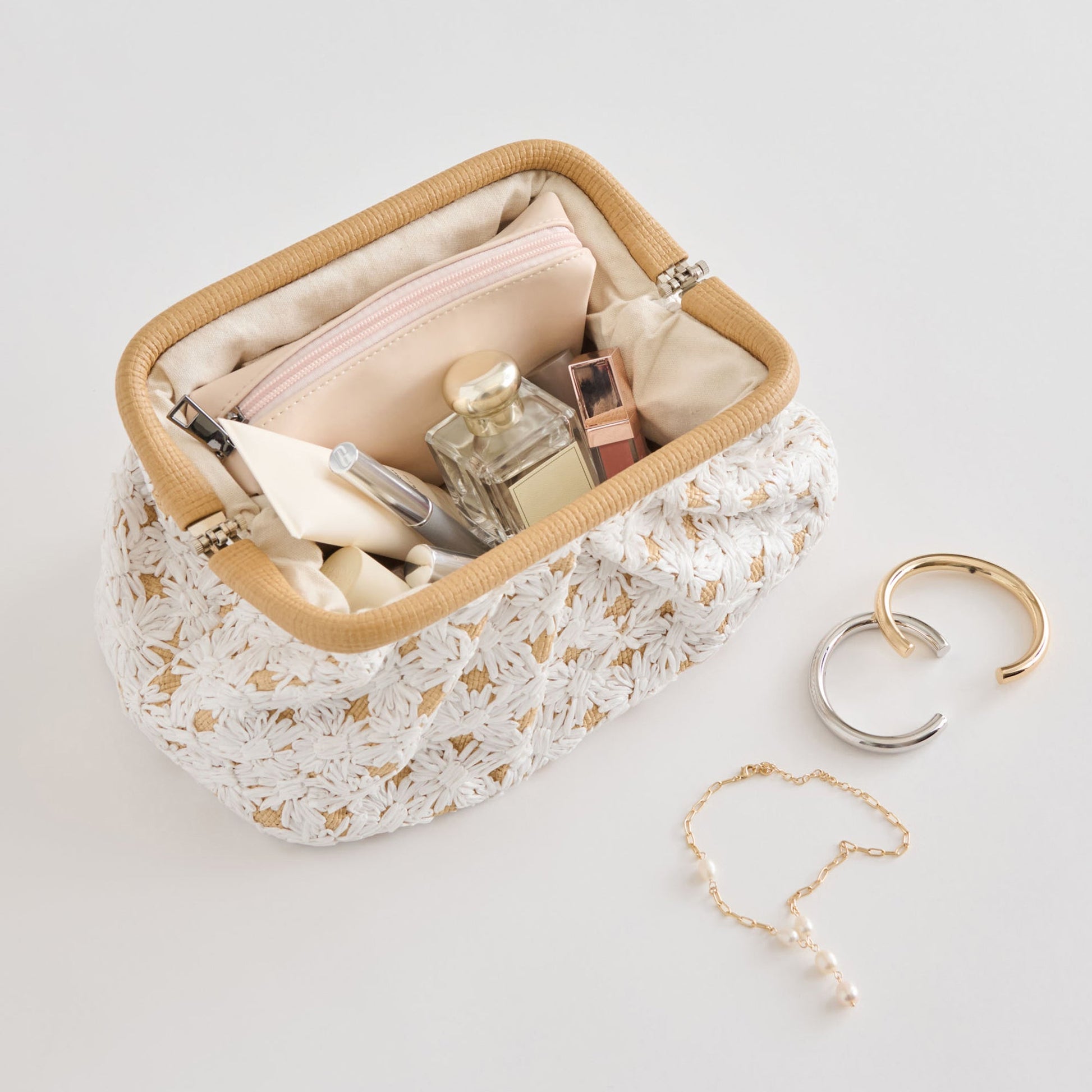 FIORE CLUTCH EMBROIDERED NATURAL RAFFIA
 – Dolce Vita Dolce Vita Online