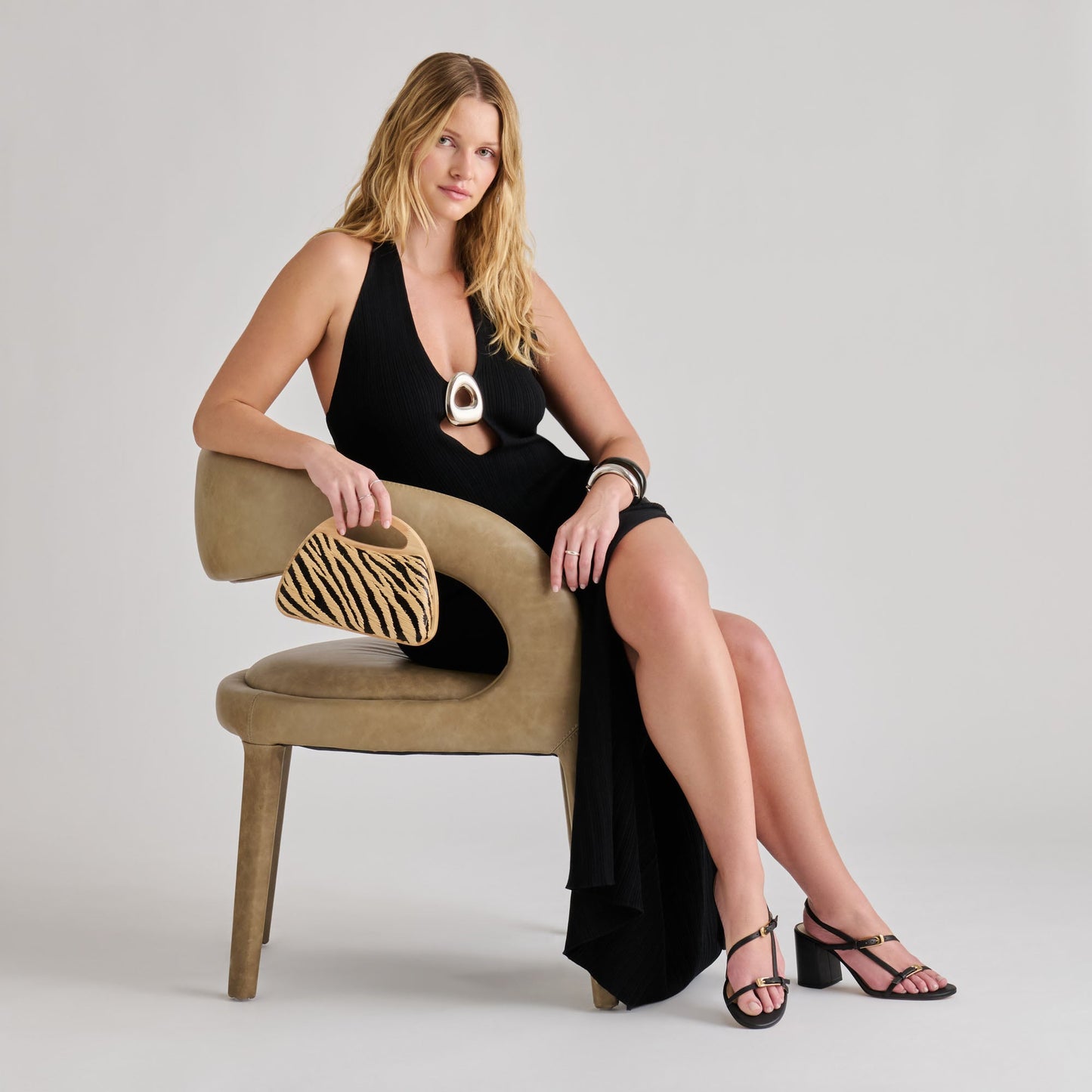 Maelie Black Natural Zebra Raffia Handbag Dolce Vita Outlet