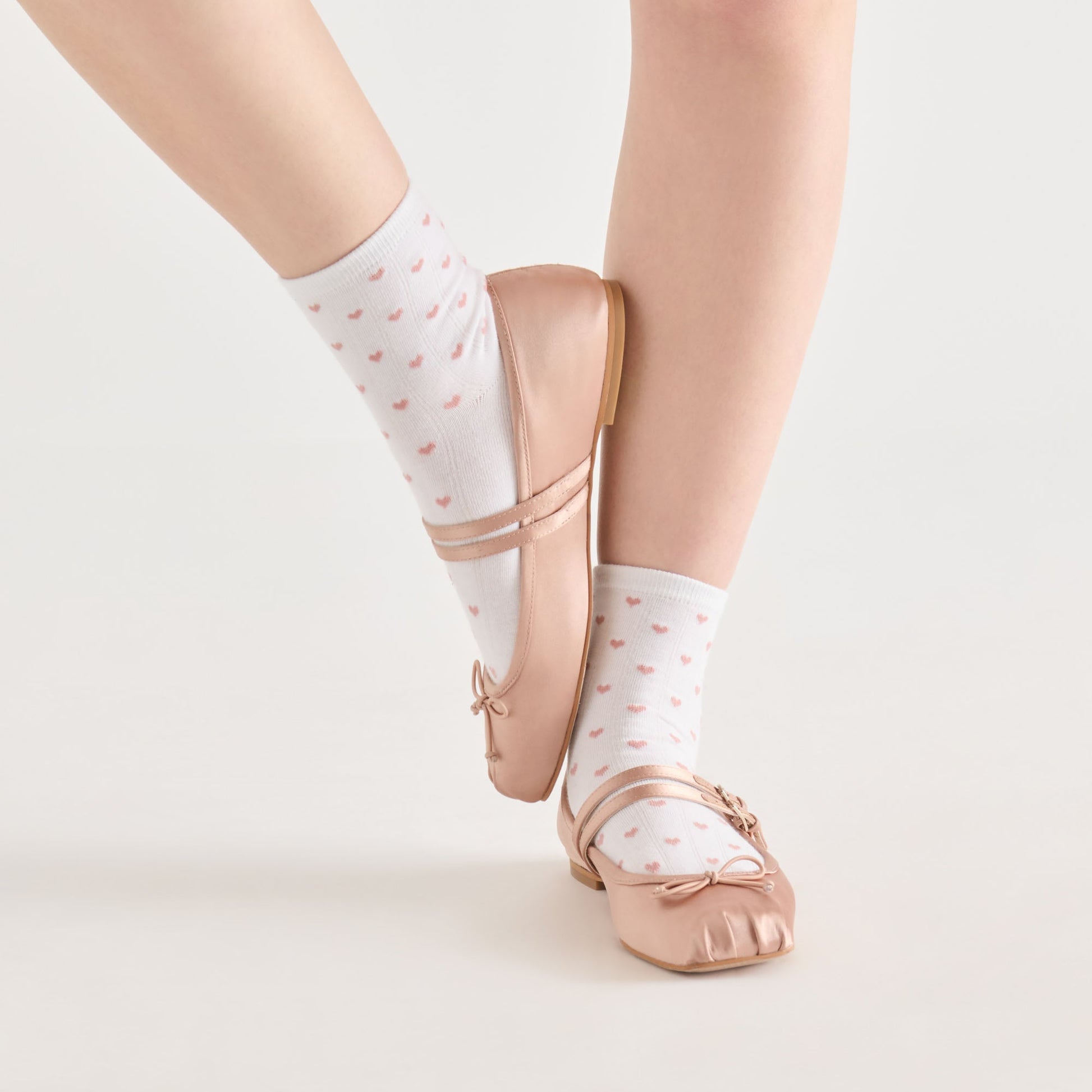 3-Pack Sweet Heart White Pink Anklet Socks Dolce Vita Online