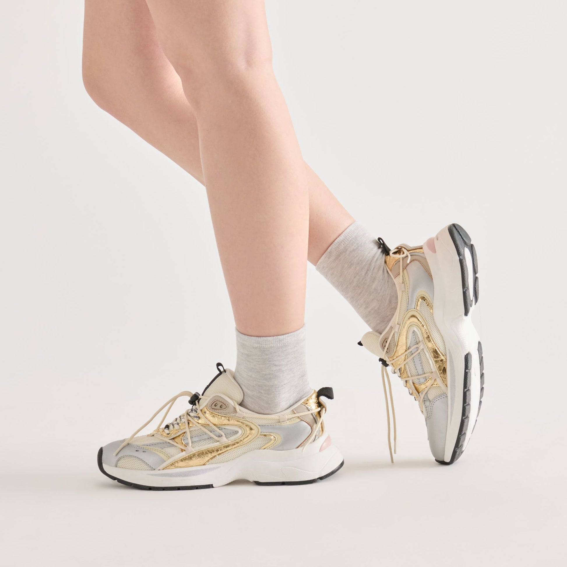 3-Pack Sweet Heart White Pink Anklet Socks Dolce Vita Online